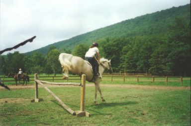 Reiten im Camp Nashoba, Foto: San Carlos